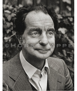 Calvino, Italo · Zürich, Suisse, novembre 1977 · CAL-001-01 © 1985 Fondation Horst Tappe