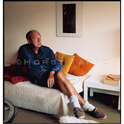 Nabokov, Vladimir · Gstaad, Suisse, 1971 · NAB-012-02 © 2009 Fondation Horst Tappe