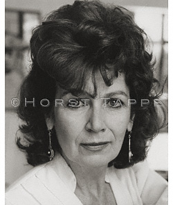 O'Brien, Edna · Londres, Grande-Bretagne, juin 1986 · OBR-001 © 2009 Fondation Horst Tappe