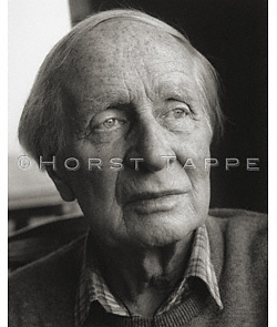 Post, Sir Laurens Van der · Londres, Grande-Bretagne, novembre 1986 · POS-003 © 2009 Fondation Horst Tappe