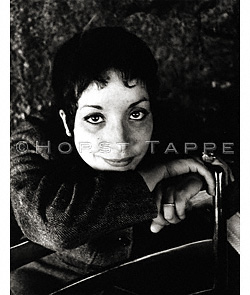 Sarrazin, Albertine · mars 1967 · SAR-001 © 2009 Fondation Horst Tappe