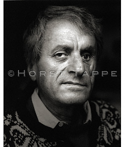 Xenakis, Iannis · Paris, France, octobre 1987 · XEN-001 © 2009 Fondation Horst Tappe